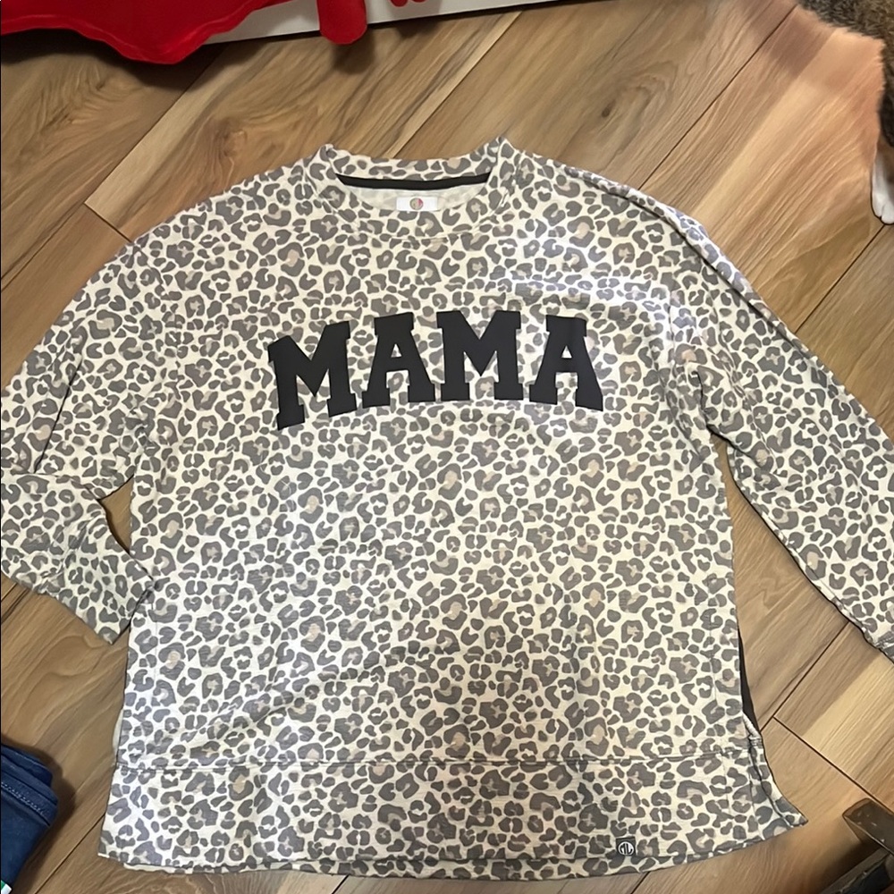 Marleylilly Leopard Print Mama Top. Size Small/Medium.